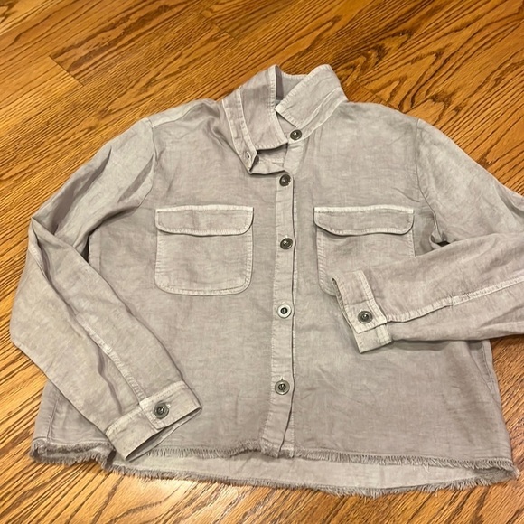 Bella Dahl Woman’s Grey Button Down Size M - Picture 1 of 5
